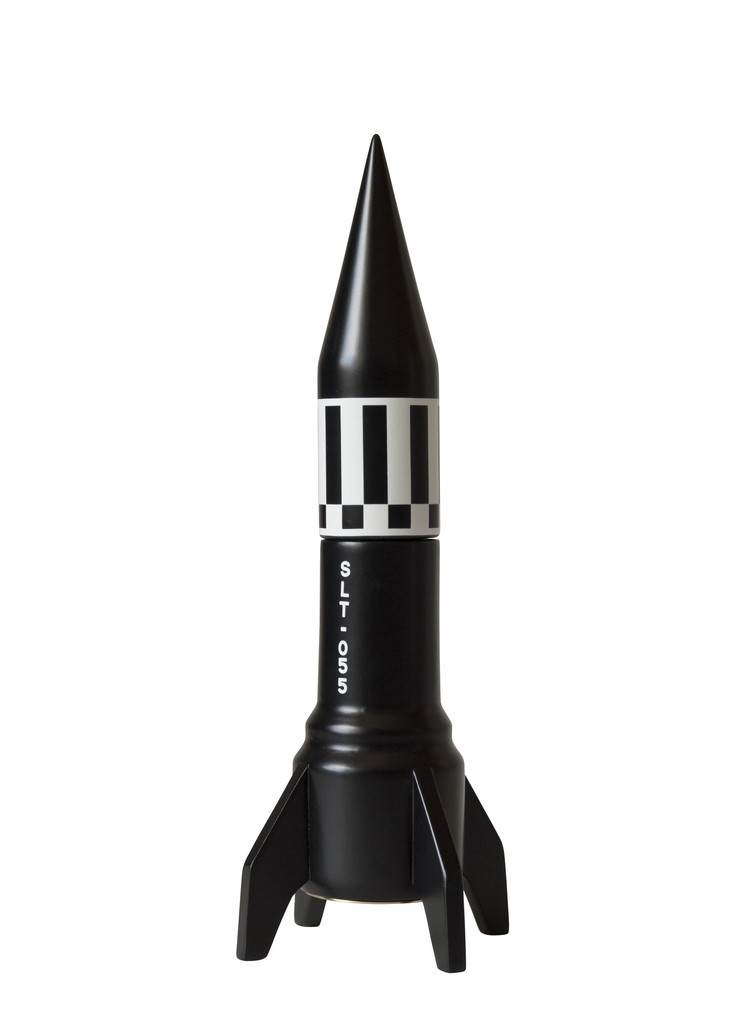 食卓が宇宙に！？ 「ディーゼル」テーブルウェア