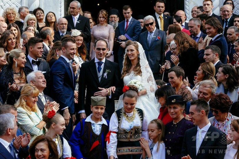 旧ユーゴスラビア王家の「王子」、ひっそりと結婚式