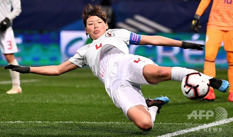 なでしこがW杯開催国のフランスに黒星、小林がゴール