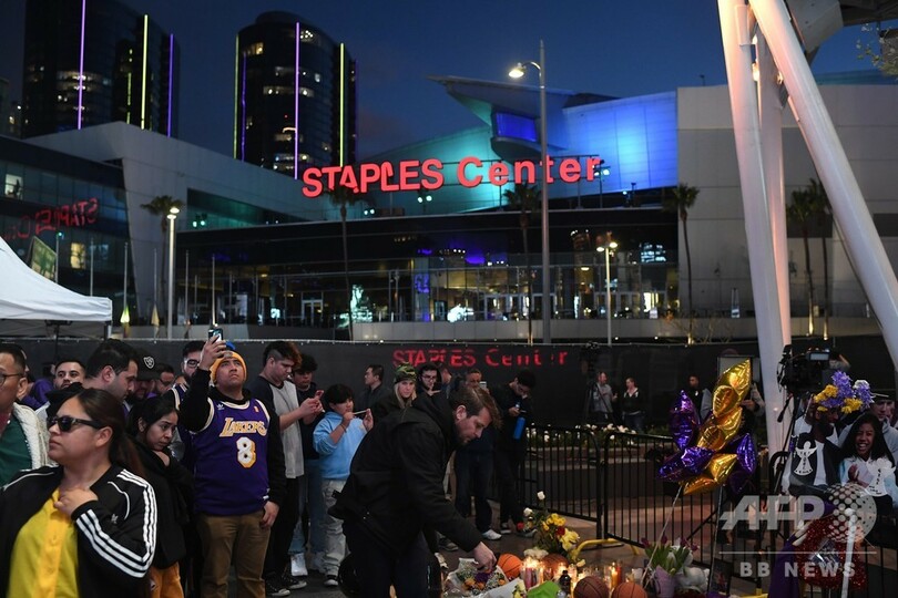 コービー氏追悼式を24日にステープルズ・センターで開催、米報道