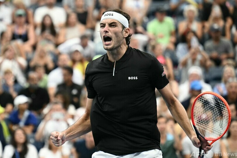 ズベレフが全米OP8強 フリッツと再戦へ