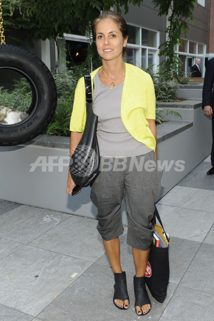 Aマガジン最新号は「プロエンザ スクーラー」がゲスト、NYのパーティにクロエら登場