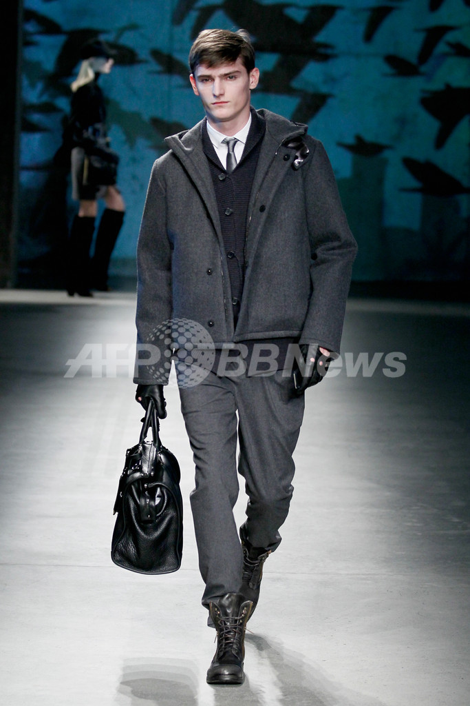 ＜13/14年秋冬NYコレクション＞ケネス・コール