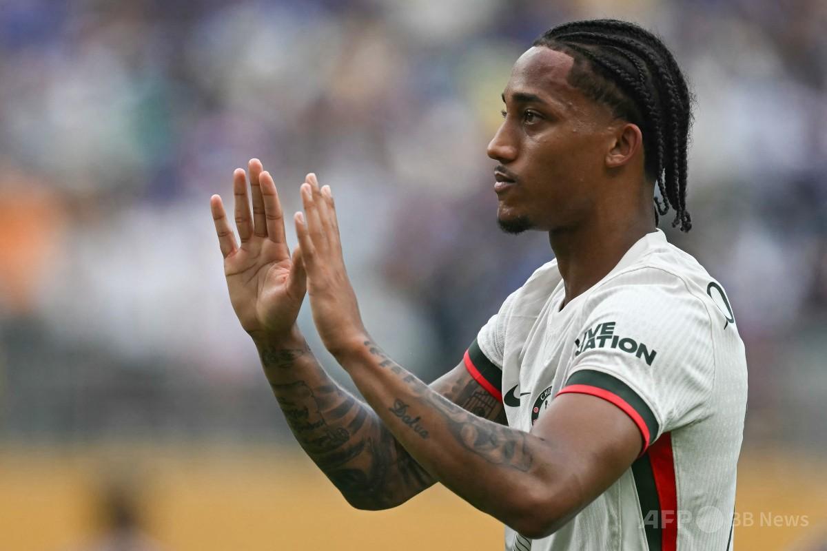 img_451f52ee535d5715a87354f3c4