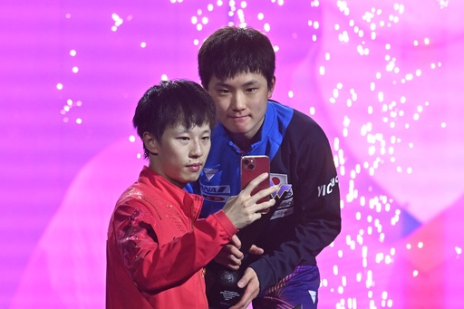 張本智和が優勝 WTTチャンピオンズ 写真10枚 国際ニュース