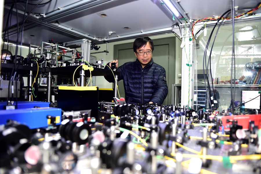中国の研究者、4600キロに及ぶ量子通信を実現 中国の研究者、4600キロに及ぶ量子通信を実現