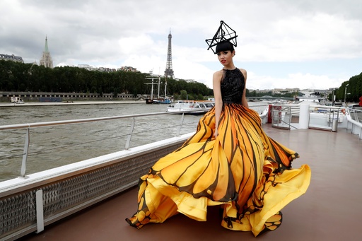 img_45c66ca017efedd7bc487ec91c