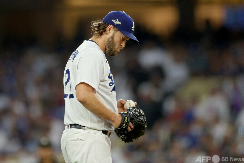 ドジャースのカーショウ、来季も現役続行の意向 写真1枚 国際