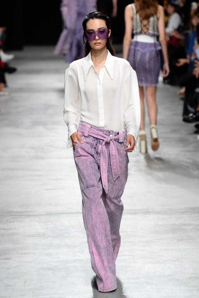 「ヴェロニク・ルロワ」17年春夏