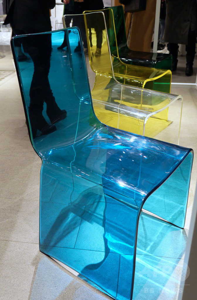 モダンな“透明”家具はいかが？「トランスペアレンシー」誕生
