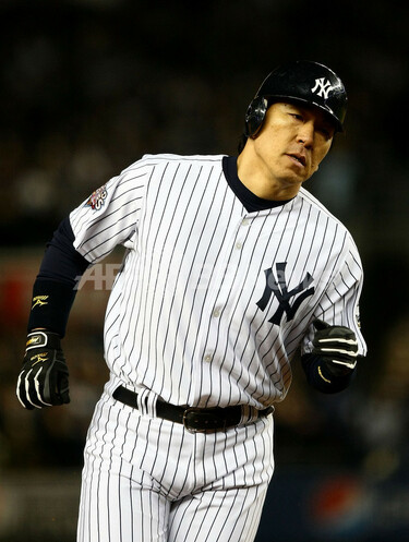 ヤンキース 松井秀の決勝弾で1勝1敗に、MLBワールドシリーズ 写真22枚