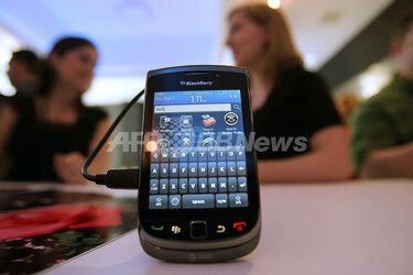 新型ブラックベリー、米国で12日に発売 写真4枚 国際ニュース：AFPBB News