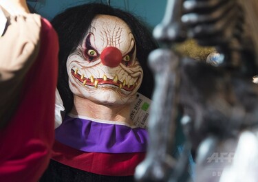ピエロ」が男性刺す スウェーデン、いたずら横行に警告 写真1枚 国際