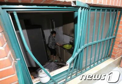 韓国「今年の梅雨は尋常ではない」予想…なのに、危険な「半地下」住宅、買い取り低調