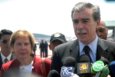 米商務長官、大統領就任式出席のため訪問 - エクアドル