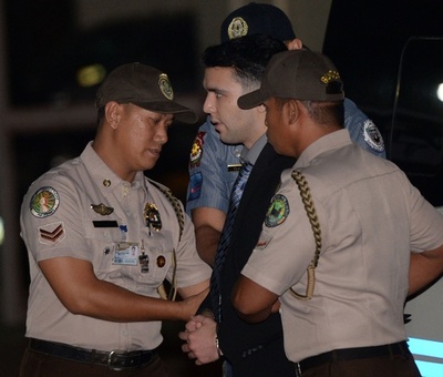 ドゥテルテ比大統領、トランスジェンダー女性殺害の米海兵隊員に恩赦