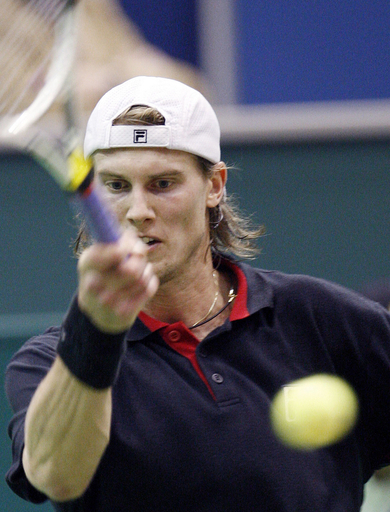 セッピ ヒューイットを降し2回戦へ