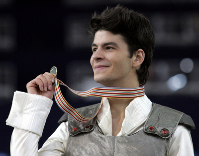 フィギュアスケートのランビエール 引退を発表