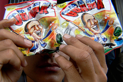 「オバマスナック」の販売に消費者団体が「待った」、インドネシア