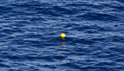 回収物は事故機とは無関係、エールフランス墜落事故