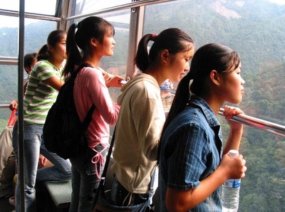 刃物で女子中生襲った男子生徒 罪問われず中国社会で論争に