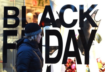 米ブラックフライデー始まる、トランプ氏ブランドも30％引き