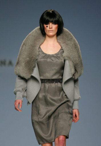 ＜08/09年秋冬パサレラ・シベレス＞キナ・フェルナンデス、新作を発表