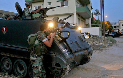 レバノン政府軍がイスラム教武装勢力を急襲、17人以上死亡