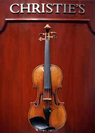ストラディバリの名作バイオリンが競売に - 米国