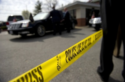 警官誤射で取材スタッフ死亡、米密着番組「コップス」