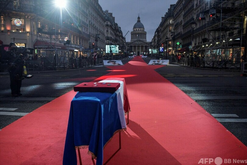 J・ベイカーさん、仏偉人の殿堂入り 黒人女性で初