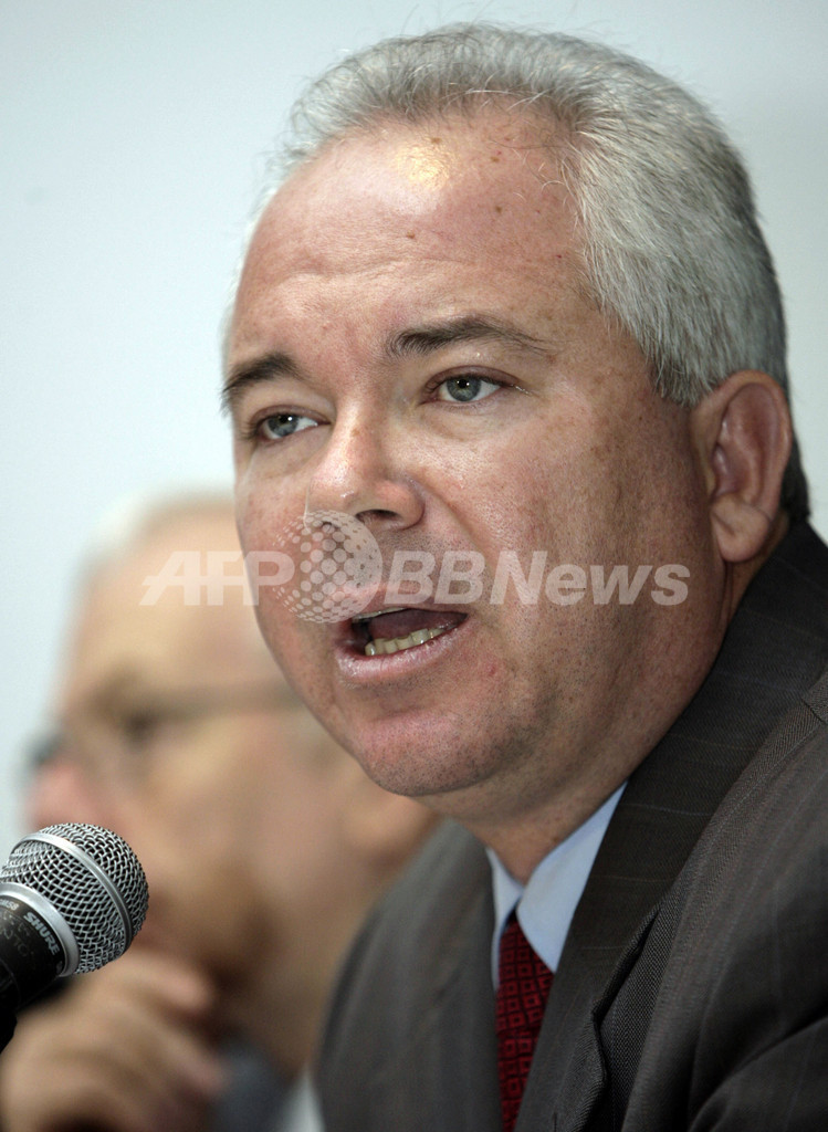 エネルギー・鉱業相、石油国有化法立案へ - ベネズエラ