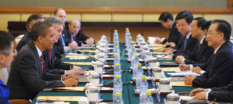 オバマ米大統領、温首相と会談 訪中日程終了へ