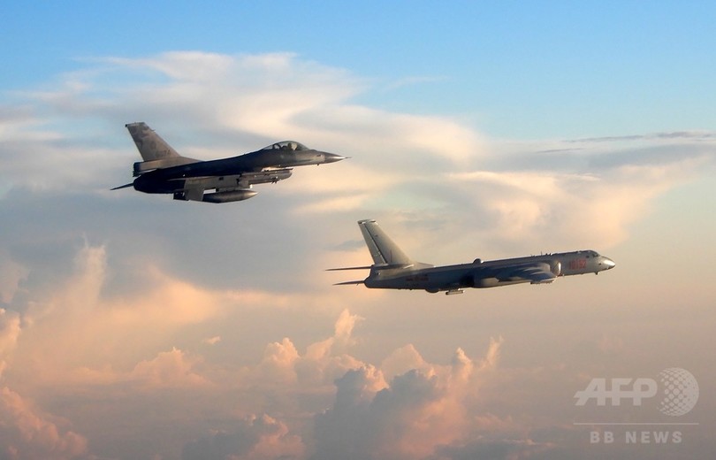 中国の爆撃機が台湾周辺や宮古海峡を飛行、台湾機が緊急発進 中国の爆撃機が台湾周辺や宮古海峡を飛行、台湾機が緊急発進