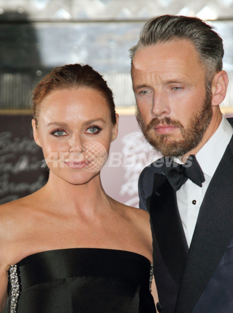 ステラ・マッカートニー、大英帝国勲章を受章