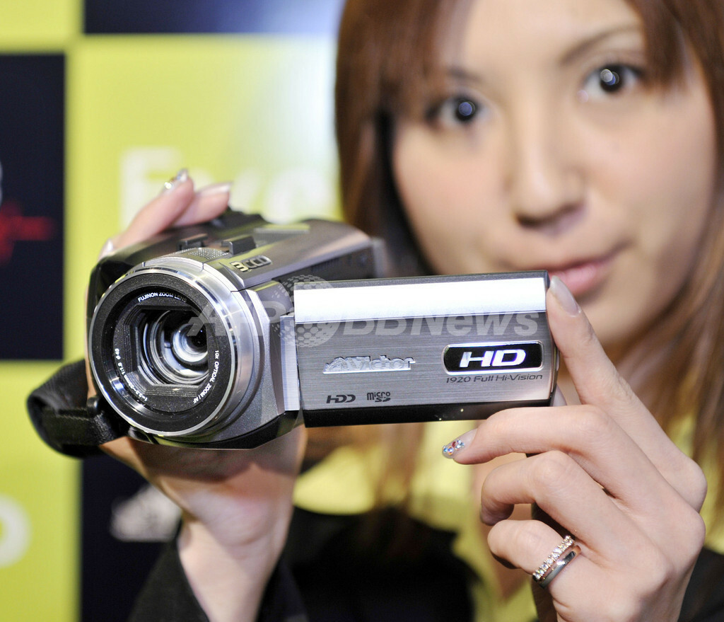 Victor.JVC Full Hi-Vision ビデオカメラ GZ-HD6 ビクター