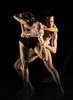 毎年恒例のベオグラード・ダンス・フェスティバル（Belgrade Dance Festival）でパフォーマンスを披露する、ウェイン・マクレガー（Wayne McGregor）率いる英「ランダム・ダンス・カンパニー（Random Dance Company）」のダンサーたち（2009年4月3日撮影）。(c)AFP/Andrej Isakovic