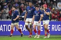 ラグビーシックスネーションズ第1節、フランス対アイルランド。試合に敗れたフランスの選手（2024年2月2日撮影）。(c)NICOLAS TUCAT / AFP