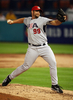 第2回ワールド・ベースボール・クラシック（%%2009 World Baseball Classic%%）2次ラウンド2組1位決定戦、ベネズエラ戦に6番手で登板し、1回を無安打無失点に抑えた米国のヒース・ベル（%%Heath Bell%%）。（2009年3月18日撮影）(c)AFP/Getty Images/Doug Benc