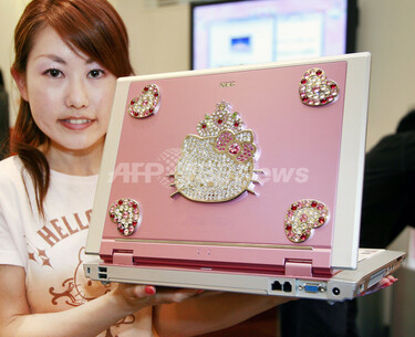 NEC、ハローキティモデルの新型ノートPCを発表 写真4枚 国際ニュース 
