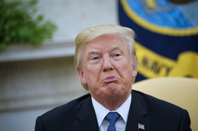 トランプ氏、文大統領を批判 「指導者として弱腰」