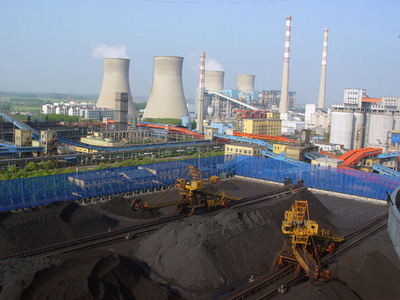 中国は鉄鋼・石炭をいかに削減するか 業界再編の可能性も