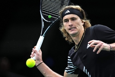 ズベレフ 女性への暴行疑惑で罰金命じられる