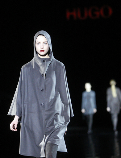 ＜08/09年秋冬ベルリン・コレクション＞ヒューゴ・ボス、新作を発表