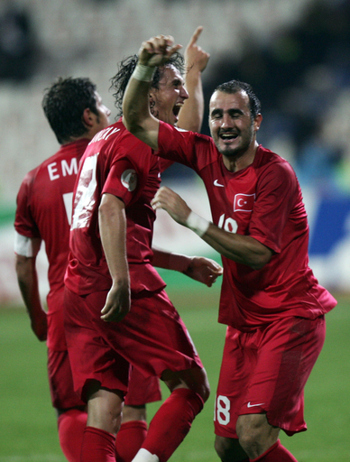 ＜サッカー 欧州選手権2008・予選＞トルコ ホームでハンガリーに快勝