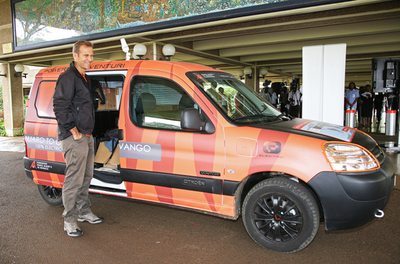 EVでアフリカ大陸縦断の旅、耐久性を証明へ