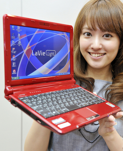 NEC、ネットブック「LaVie Light」の新モデル発表