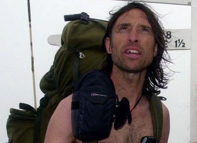 欧州人権裁判所、常に「裸」の男の訴え退ける