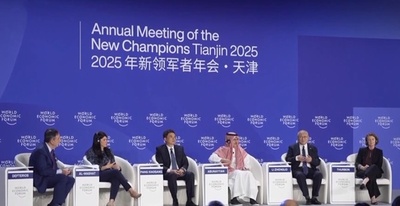 夏季ダボス会議で中国のエネルギー転換がホットな話題に