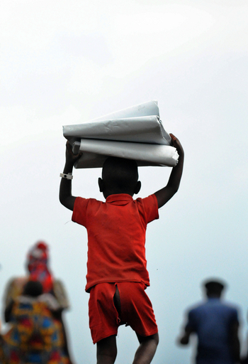 コンゴ反政府勢力、州政府との会談に合意 EUは部隊派遣を断念